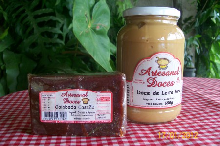 Doces - 650 g - R$ 10,00 - Goiabada Cascão 270 g - R$ 3,00